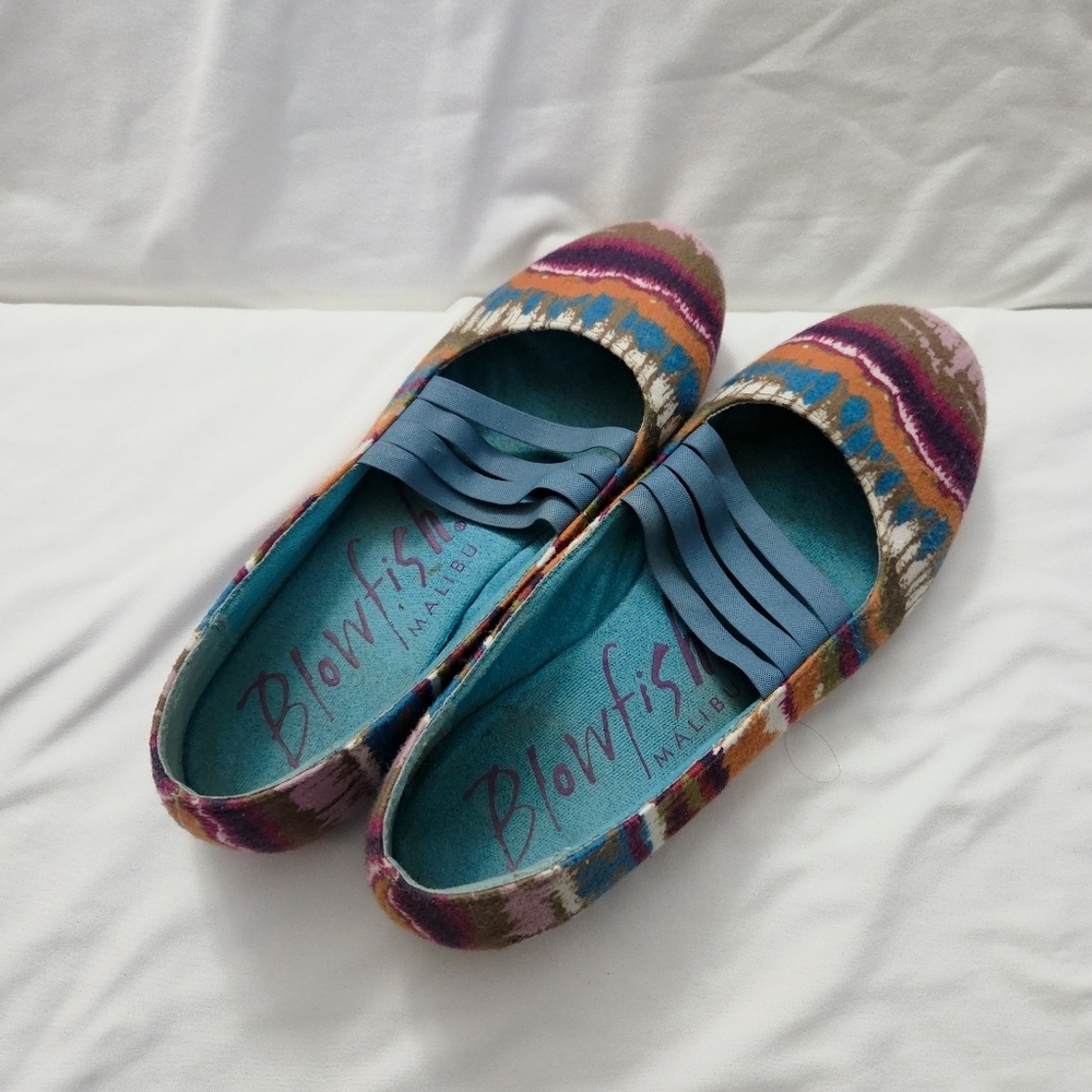 Blowfish Malibu Gloat Tribal Print Ballet Flats Size 8